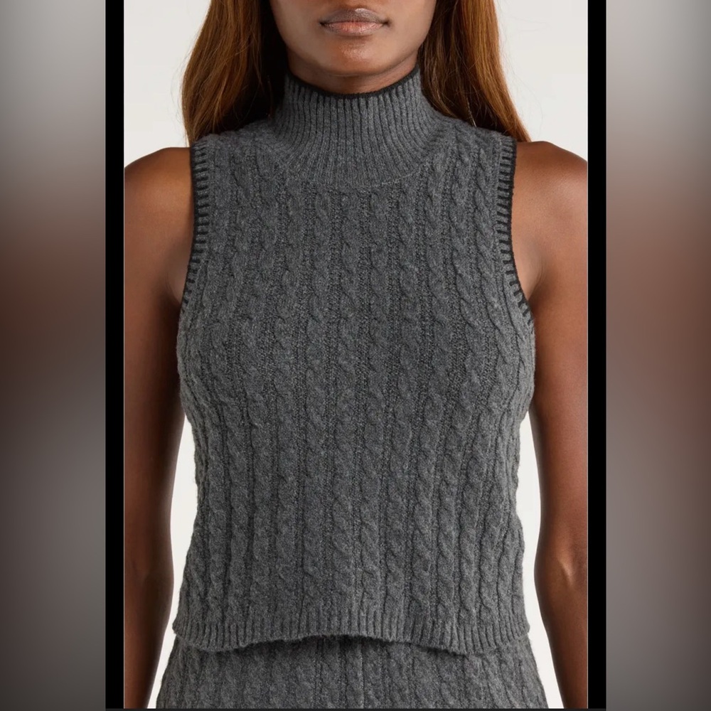 UGG Zariah cable knit sweater vest size‎ large